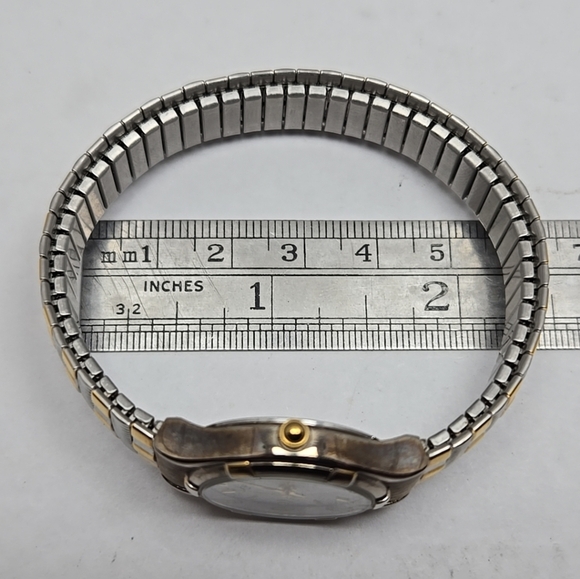 Womens CARAVELLE by BULOVA Date Gold Silver Two Tone Watch Stretch New Battery - Picture 9 of 10